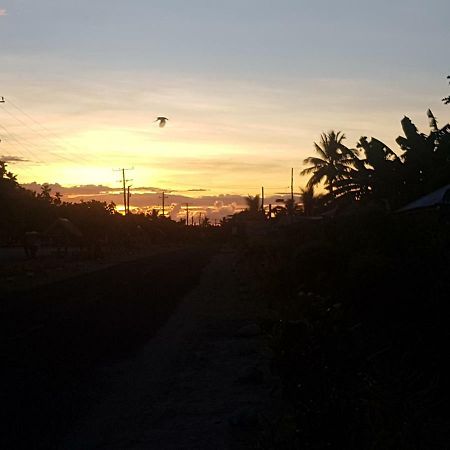 Tailua Beach Fales Manase Dış mekan fotoğraf