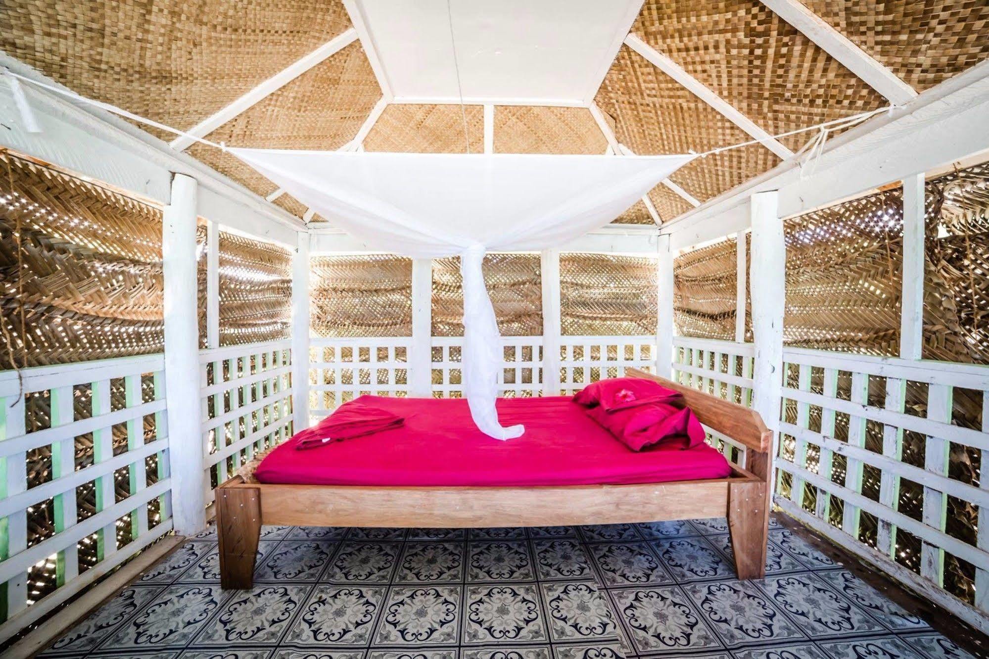 Tailua Beach Fales Manase Dış mekan fotoğraf