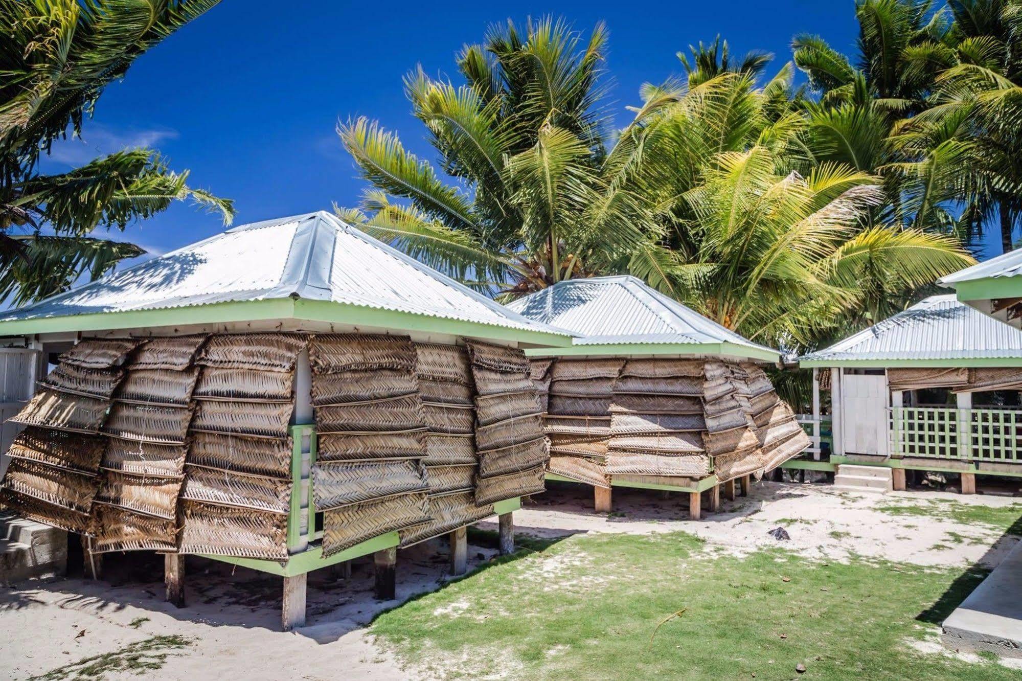 Tailua Beach Fales Manase Dış mekan fotoğraf